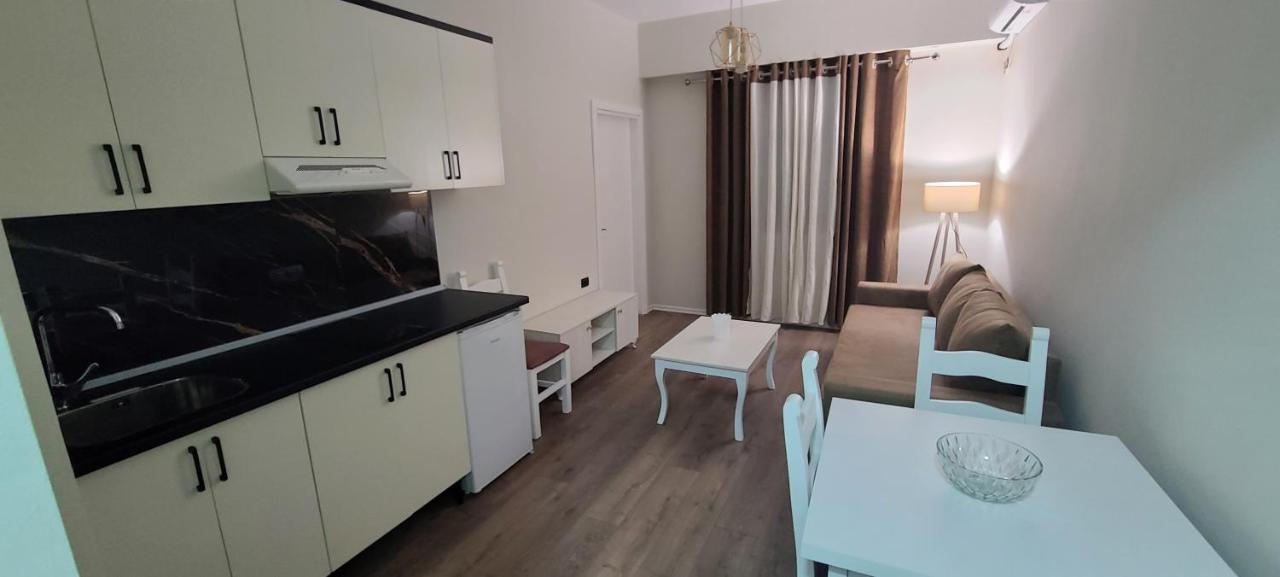 D1 Rooms & Apartments Тирана Екстер'єр фото