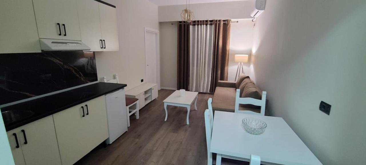 D1 Rooms & Apartments Тирана Екстер'єр фото
