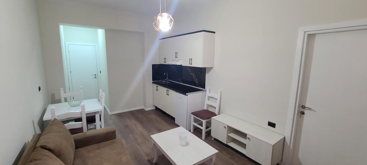 D1 Rooms & Apartments Тирана Екстер'єр фото